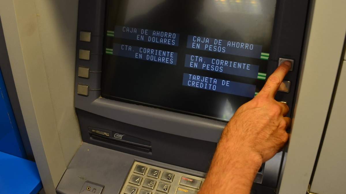 Pago de salario a trabajadores estatales. Fuente: (Twiiter)