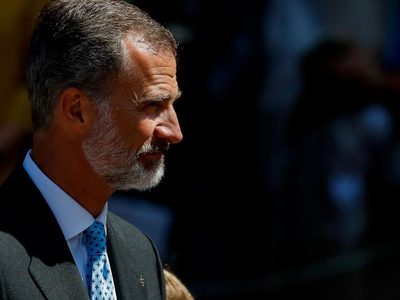 Rompió la cuarentena por una fiesta y retumban los gritos: el Rey Felipe perdió la paciencia