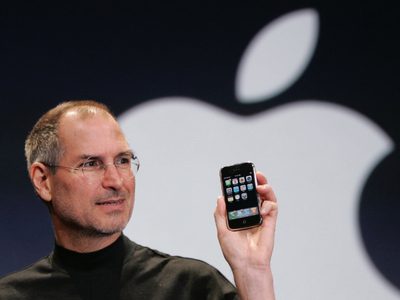 Un iPhone de primera generación es vendido en subasta por 190 mil 373 dólares