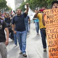 Suma la CNTE a padres de familia y organizaciones a protestas en el país