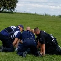 ¿Por qué murieron más de mil personas en EU después de que la policía las sometiera?