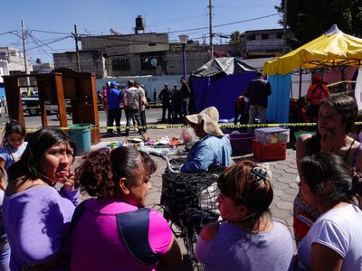 Asesinan a comerciante en tianguis de Iztapalapa y dejan herida a su esposa
