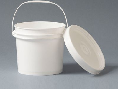 Con el balde de pintura que ibas a tirar, creá esta idea súper original y distintiva para la deco de tu living