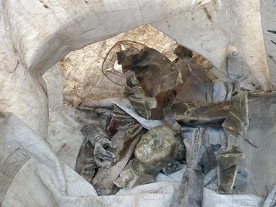 Estatua de Agustín Lara que fue robada apareció mutilada en negocio de compra de chatarra