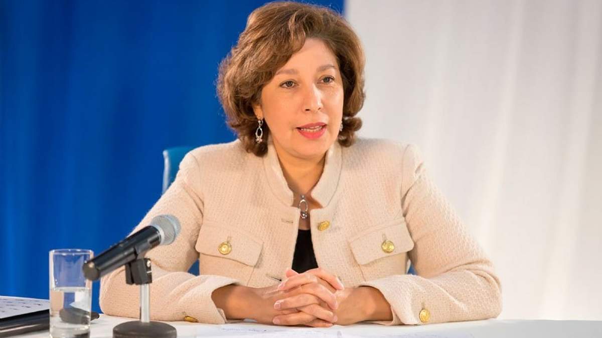 Arabela Carreras, gobernadora de Río Negro, presentará una denuncia ante la Justicia Federal. Fuente: (Twitter)
