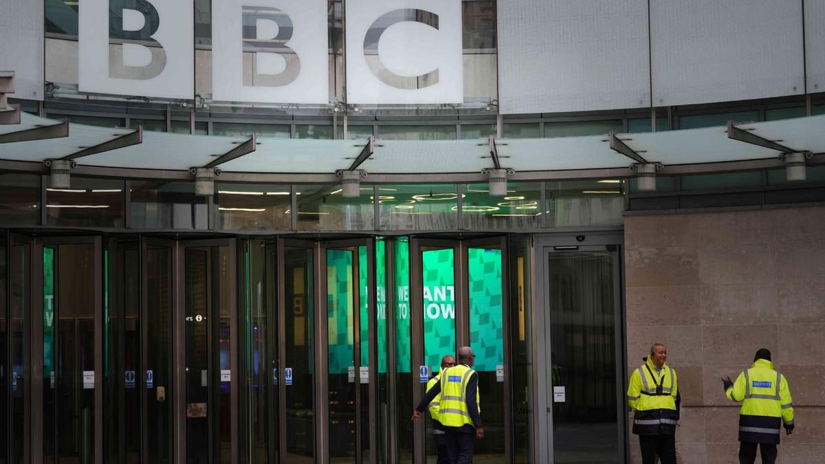 La sede de la BBC en Londres el 11 de noviembre del 2025