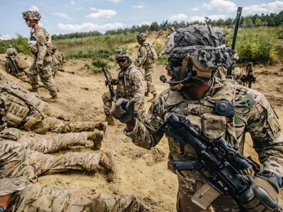 La UE aprueba el mandato para negociar una mayor cooperación militar con Estados Unidos