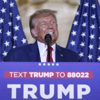 Trump recauda 34 millones de dólares para su campaña electoral