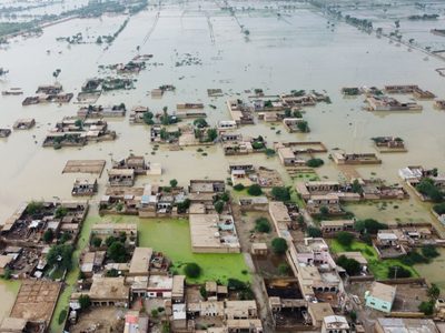 Pakistán consiguió 10 mil millones de dólares como ayuda tras unas catastróficas inundaciones
