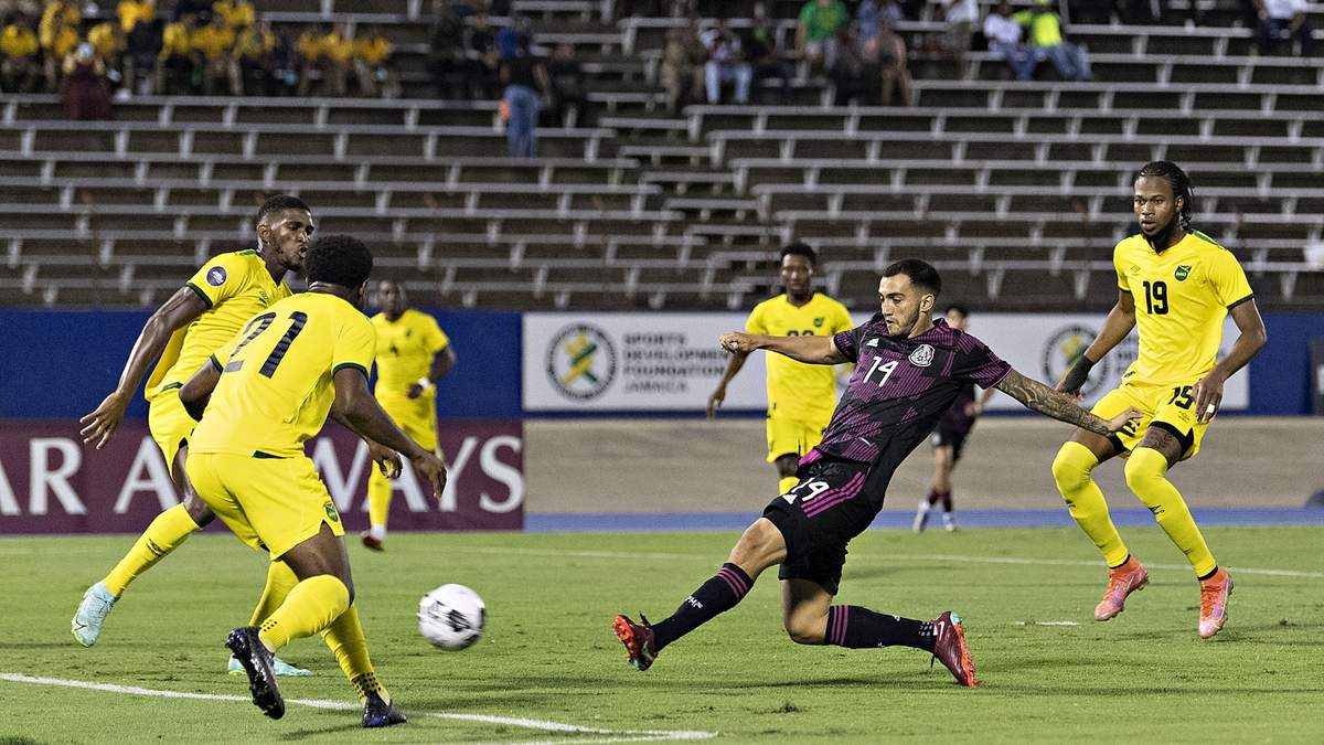 Duelo del Tri ante Jamaica