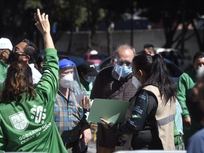 Asciende a 192 mil 488 la cifra de defunciones en México por covid-19