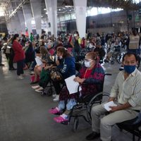 Con vacunas recién llegadas se aplicarán segundas dosis a trabajadores de la salud