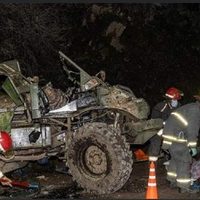 Confirmaron cuatro soldados muertos y 18 heridos