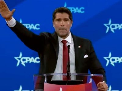 El actor Alfonso Herrera critica a Eduardo Verástegui por realizar un supuesto saludo nazi (Video)
