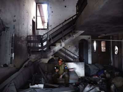 Palestinos denuncian 91 muertos en ataques israelíes contra 19 familias en Gaza
