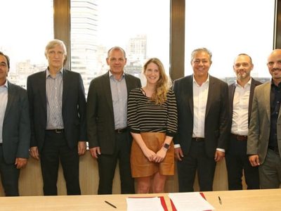 PAE confirmó un aporte de dos millones de dólares al Programa de Becas provincial
