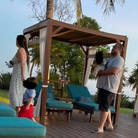 Polemizan en redes sociales por fotos de José Ramón López Beltrán en un hotel de lujo