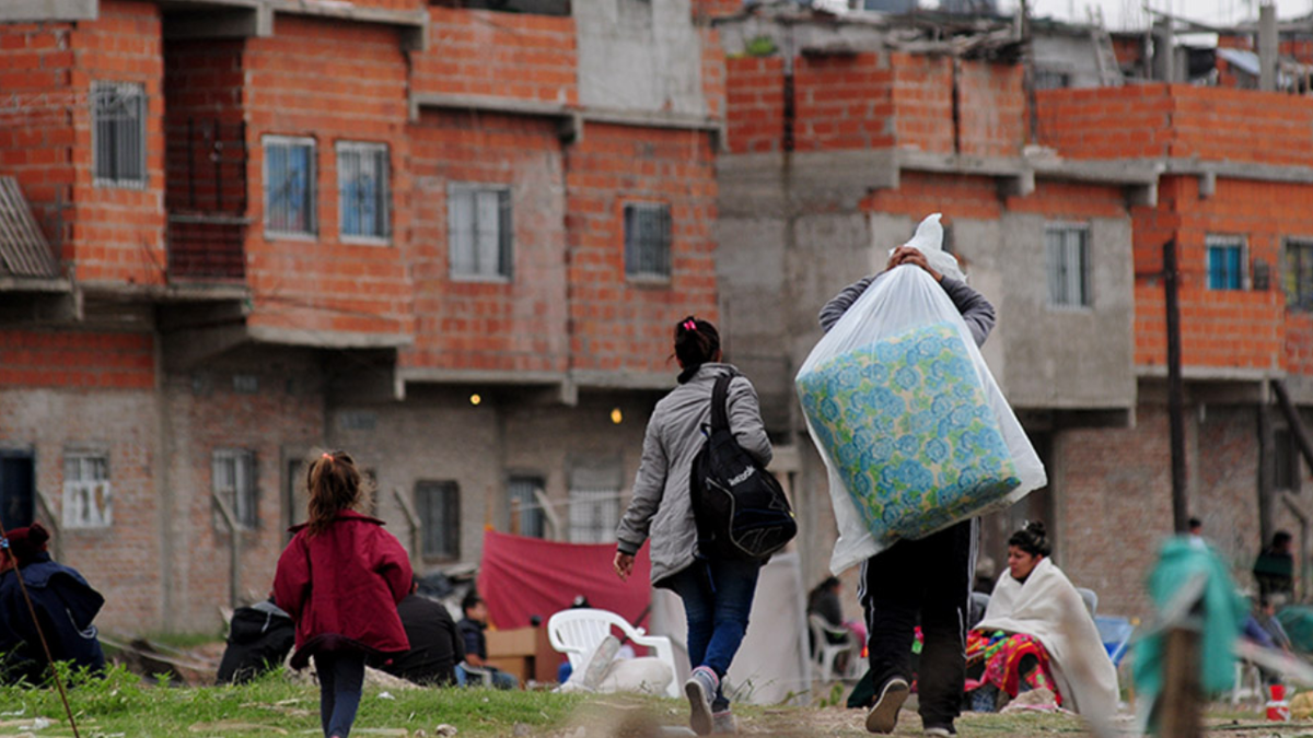 Según la UTDT, hay más de 9 millones de pobres a nivel nacional