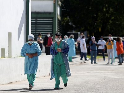 Coronavirus: "El riesgo de que se descontrole todo existe", advirtió un reconocido médico