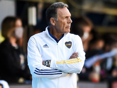 Lo sacó campeón y ahora lo quiere en Boca: el delantero que Russo le pidió a Riquelme