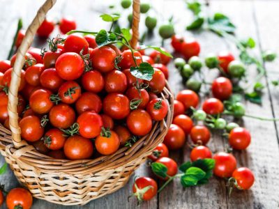 Los tomates cherry están carísimos: cultivalos vos mismo en casa con esta efectiva técnica