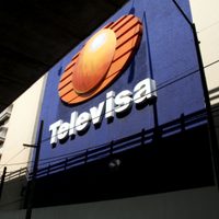 Televisa: Bernardo Goméz y Alfonso de Angoitia analizaron "el regreso a la normalidad"