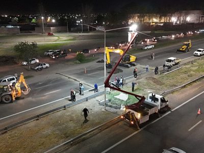 Acceso Sur: hasta cuándo habrá demoras en el tránsito por el socavón