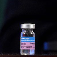 En tres días, más de 100 mil personas han sido inmunizadas contra la influenza en CDMX