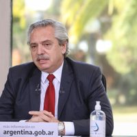 Alberto Fernández arriba a la Patagonia para anunciar medidas tras los incendios