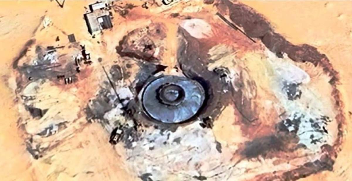 Creen haber descubierto un OVNI estrellado en medio del Sahara