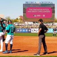 MLB aprueba árbitros robot para 2026 como parte del sistema de desafíos de bolas y strikes