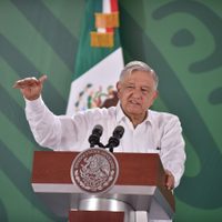 AMLO se burla de marcha en favor del INE: "Hubo muchísimo robo de carteras"