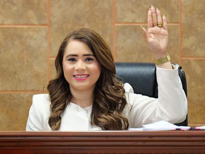 “Son ahorros míos y de mi esposo”: diputada morenista detenida en garita con dólares en efectivo