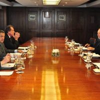 EL G6 apoyó la propuesta de reestructuración de deuda del Gobierno