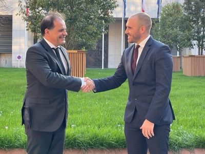 Martín Guzmán habló con el Club de París para acordar un nuevo plan de pago