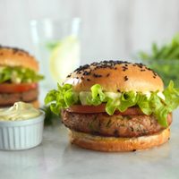 Hamburguesas de atún: resolvé la cena del domingo con esta receta que vas a amar