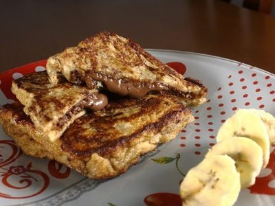 Tostadas francesas rellenas: una receta sencilla pero tentadora para acompañar los mates del desayuno