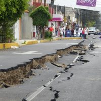 Geólogos recorren áreas afectadas por sismo en Tláhuac