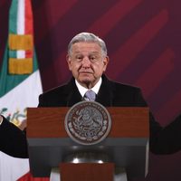 "Mexicolectivo" es una especie de ala moderada del bloque conservador: AMLO