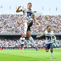 Pumas se presenta en el Apertura con goleada 4-1 sobre León