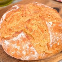 Pan rústico sin amasar: así podés disfrutarlo en casa calentito y no necesitás muchos ingredientes