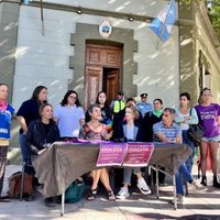 Frente a Casa de Gobierno, denunciaron que el protocolo contra la violencia laboral es ilegal