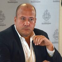 Enrique Alfaro, precandidato al gobierno de Jalisco, denuncia intimidación de la policía estatal (Video)