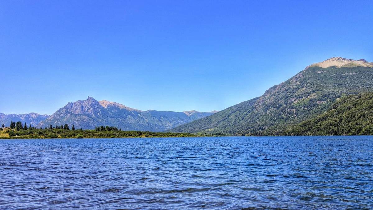 Lago Paimún. Fuente: (Twitter)