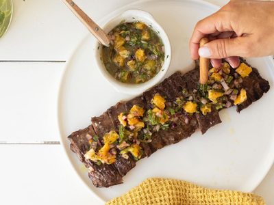 Entraña a la salsa de naranja: una receta con un sabor único que podés hacer muy fácilmente y quedar como un chef