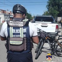 Un hombre con pedido de captura fue demorado cuando circulaba por el oeste neuquino