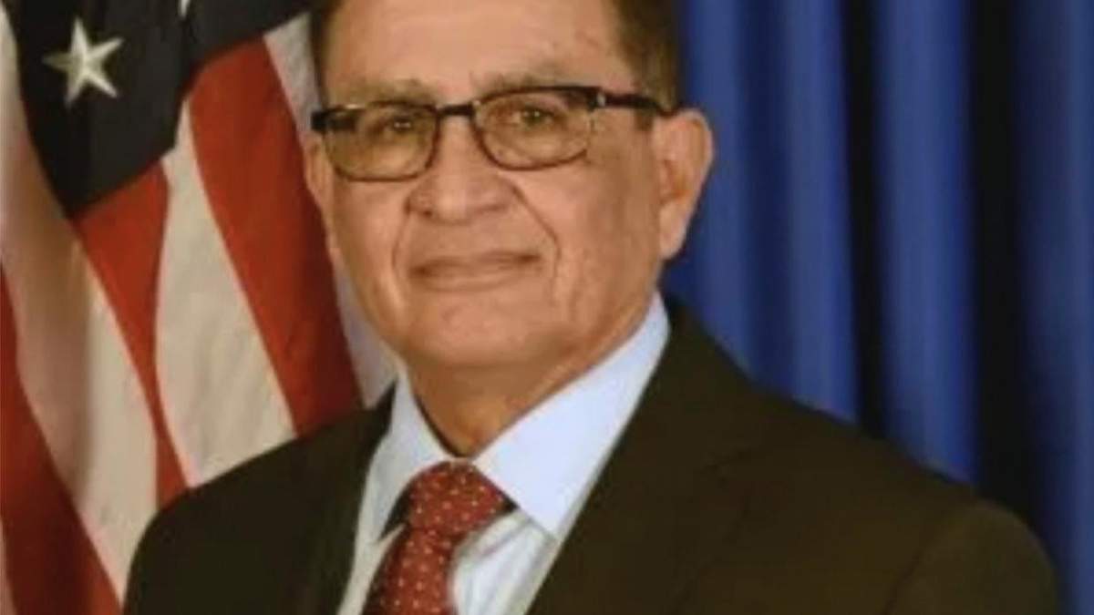 Jaime Esparza, exfiscal federal de EU