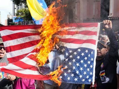 EU planea “gobernar” Venezuela y explotar su petróleo: Trump tras capturar a Maduro