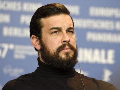 "Empieza la cuenta atrás": Mario Casas sorprende a sus seguidores con una nueva caracterización