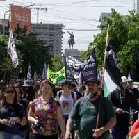 Paro y marcha de ATEN: docentes neuquinos se manifestaron en el centro de la ciudad